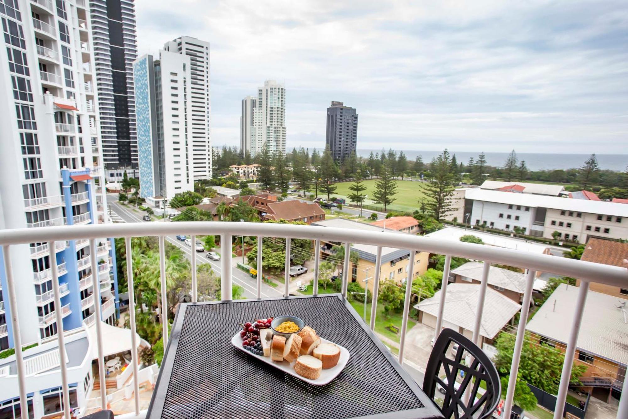 Bel Air On Broadbeach - Official Gold Coast Exterior foto